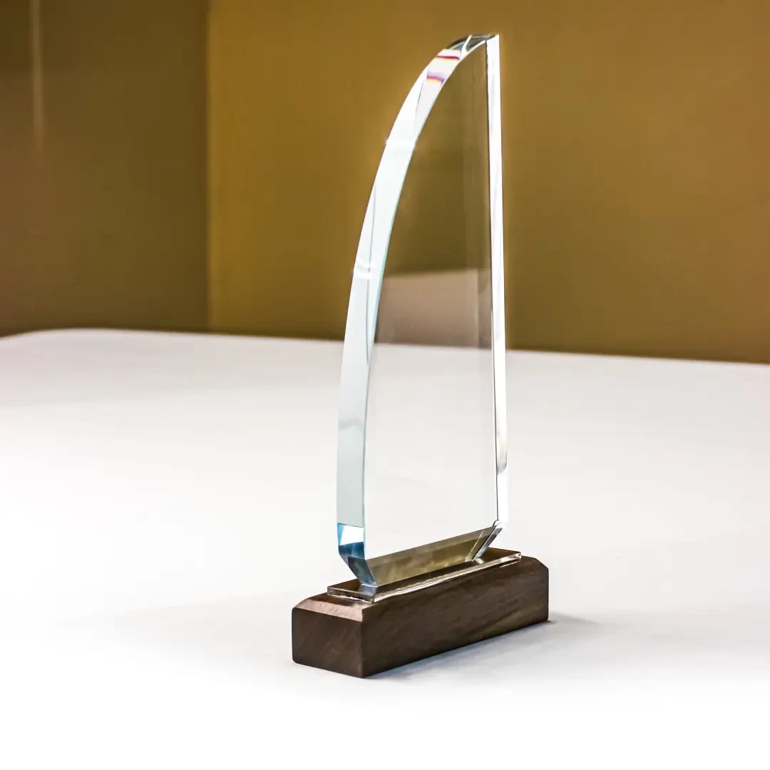 Award trophy Sail Shape