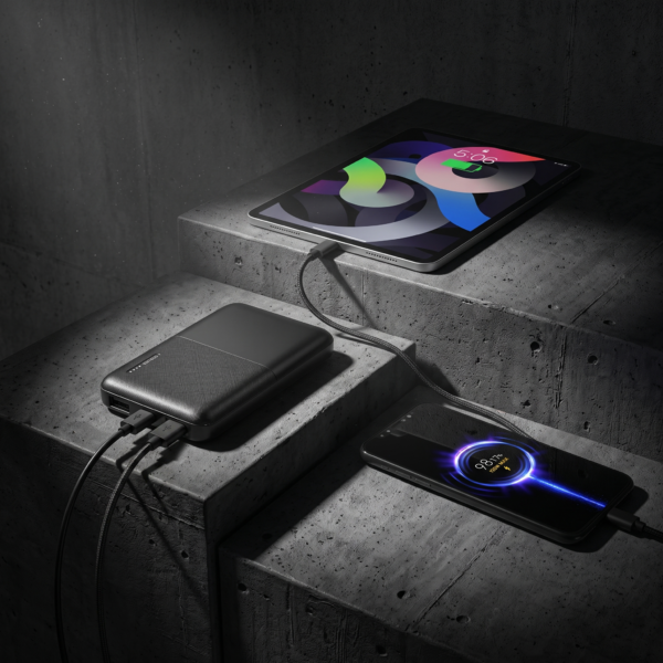 PowerBat 5000 — Compact 10W Fast-Charging Power Bank for On-the-Go Power