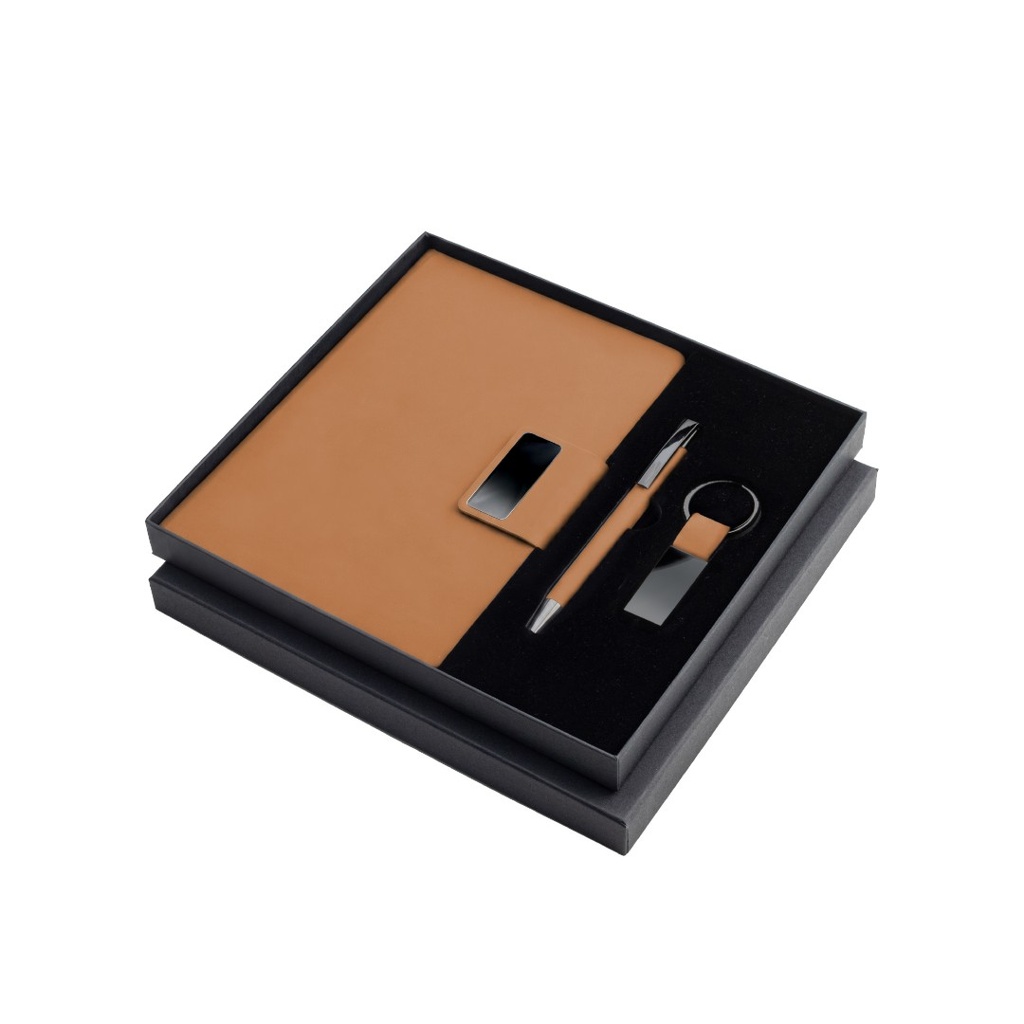 REGENT - Giftology Set of Notebook, Keychain and Pen
